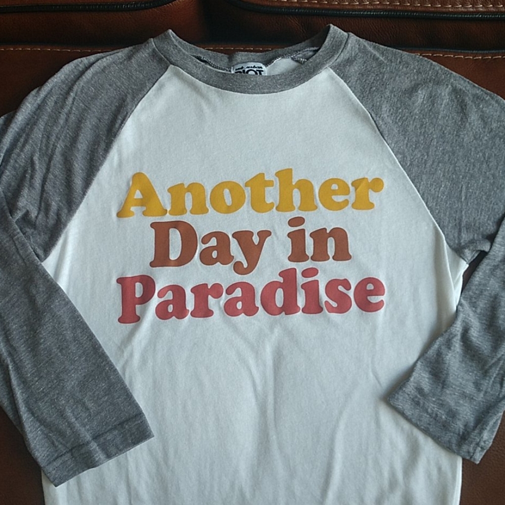 Retro inspired shirt, new without tag